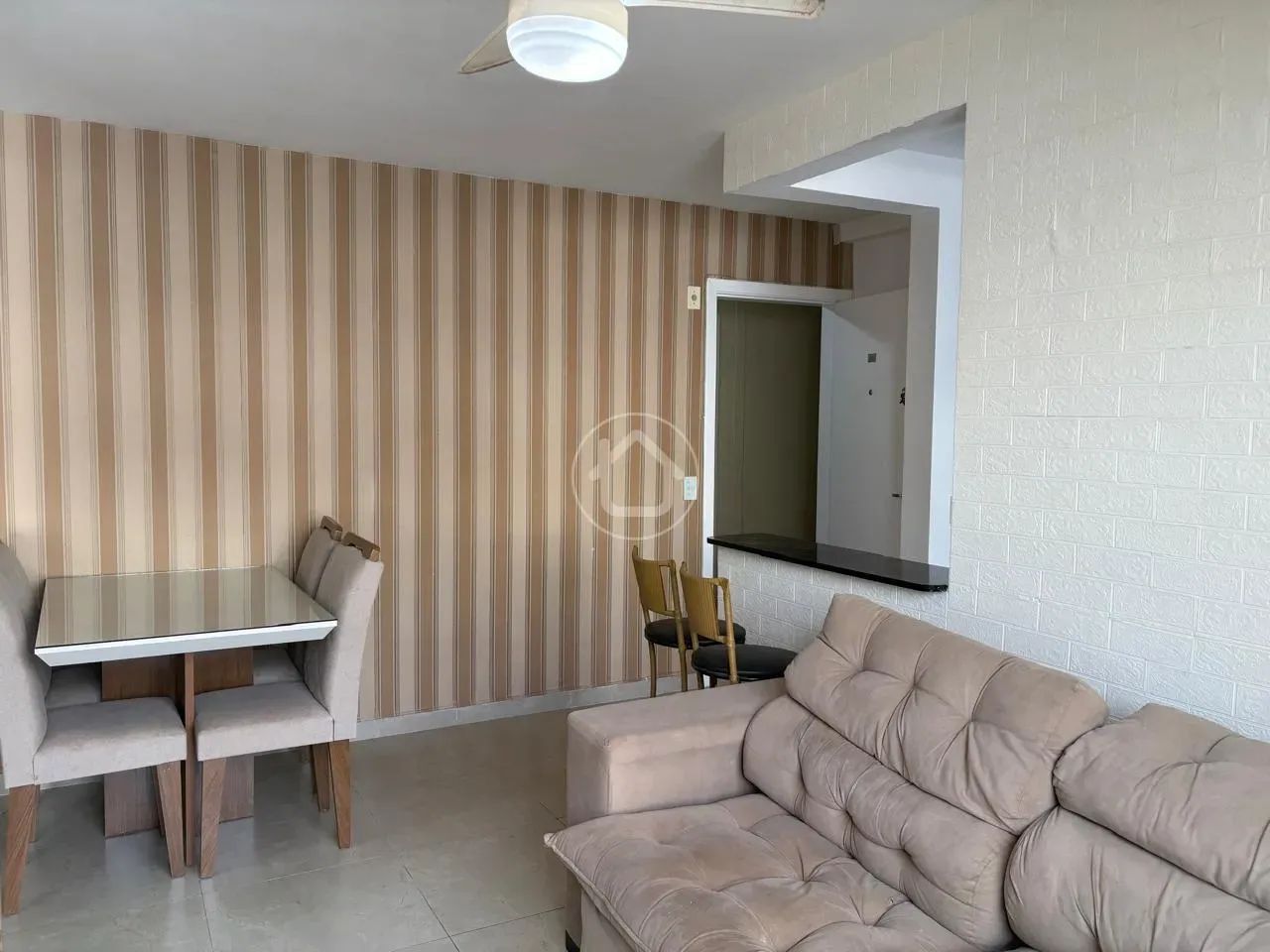 APARTAMENTO 2 DORMITÓRIOS NO CIUDAD DE VIGO - Foto 3