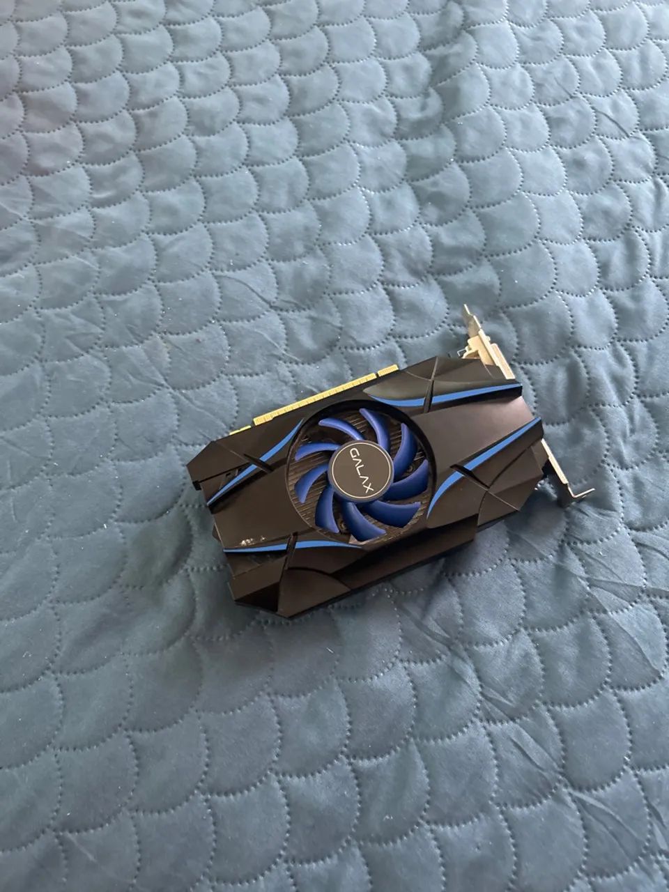 Placa de vídeo gt 1030 2 gb ddr5