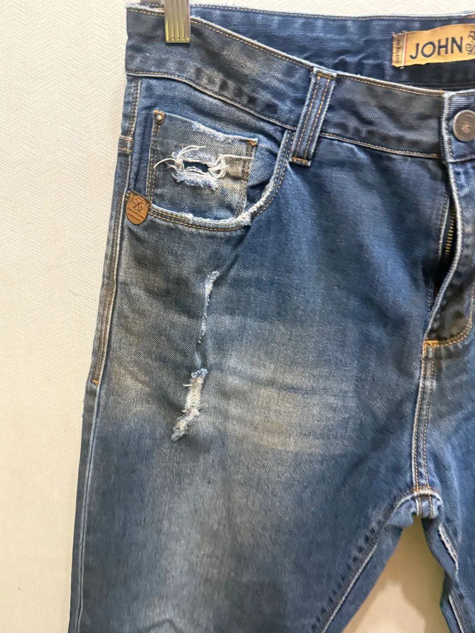 Calça jeans Jhon Jhon tamanho 42, seminova  - Foto 5
