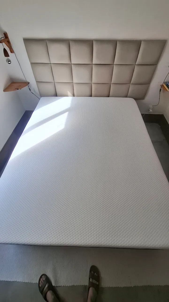 Colchão Emma Premium Hybrid II com 6 meses de uso - Foto 4