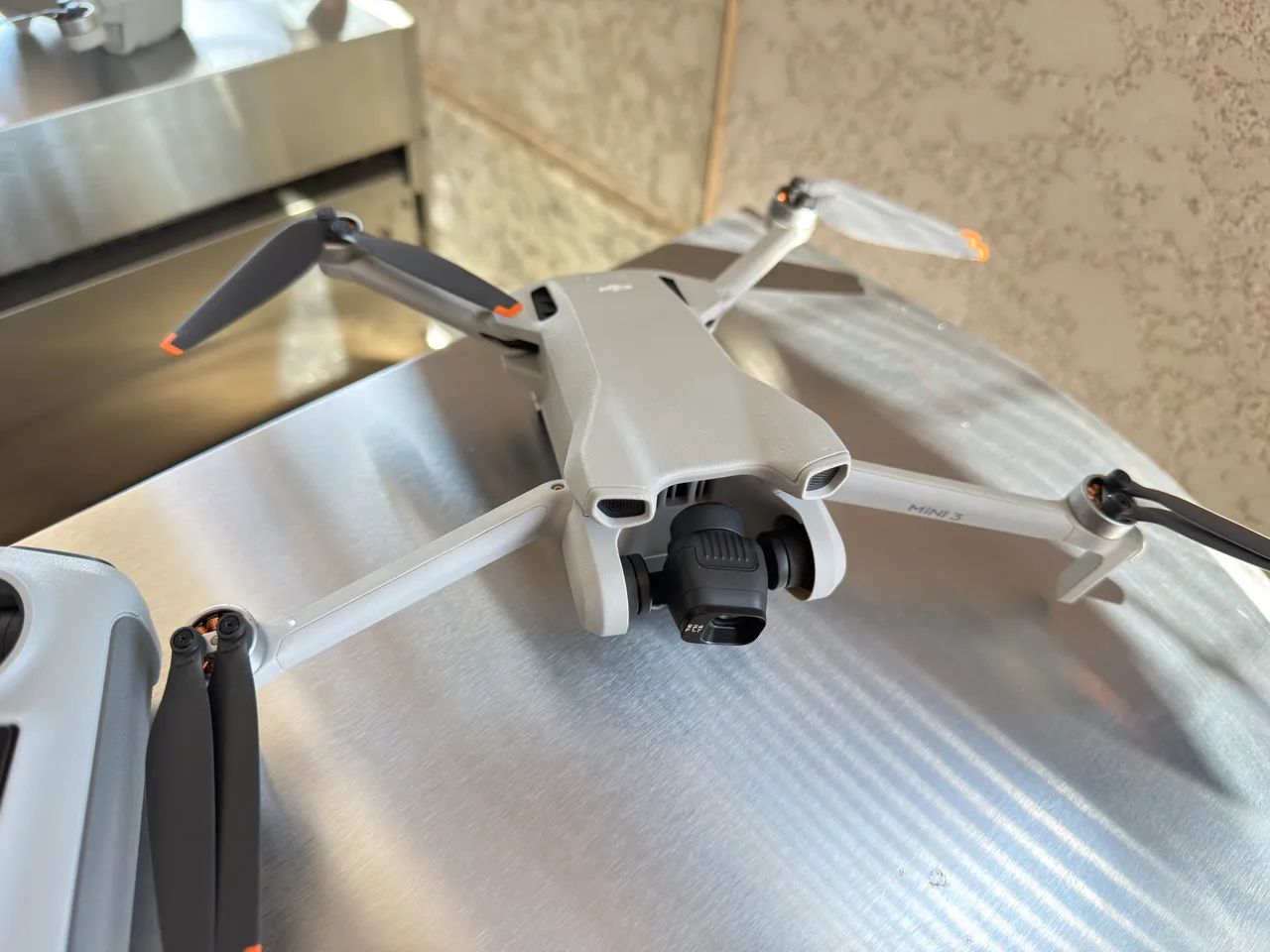 Drone DJI Mini 3 + bateria + bolsa