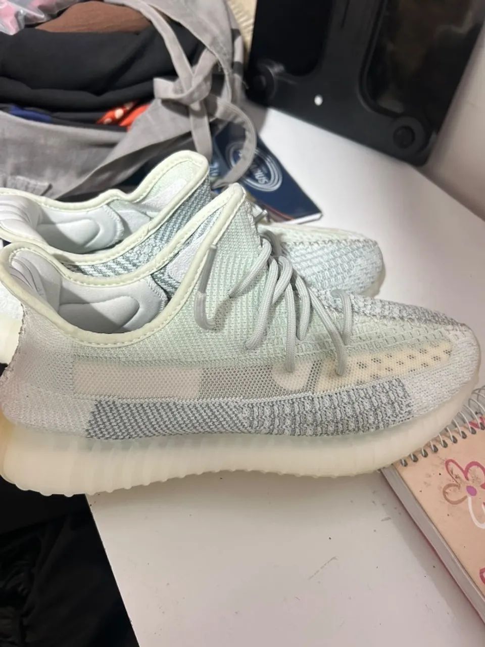 Yeezy cloud white - Foto 4