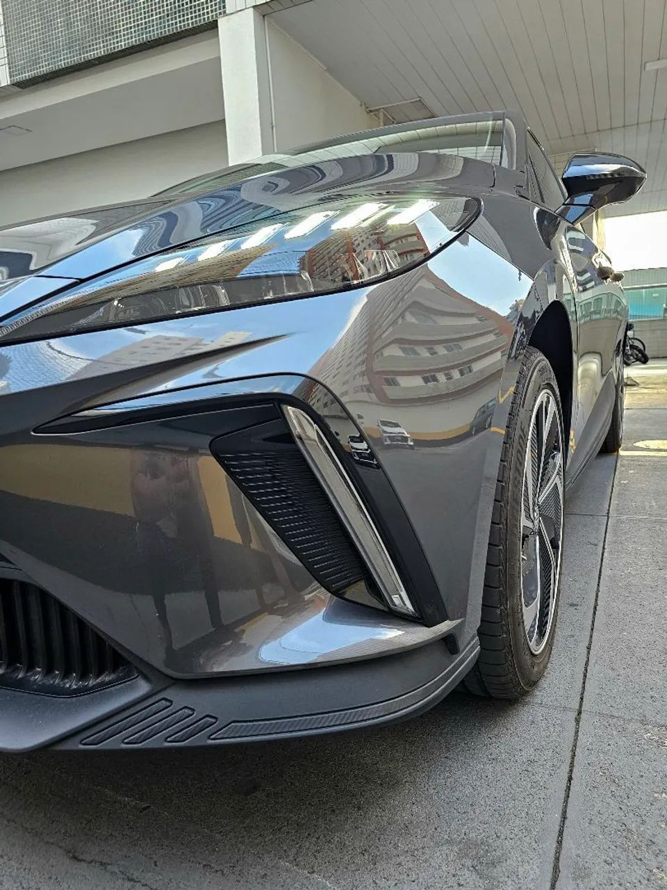 MG 4 Luxury 2026 - Foto 4