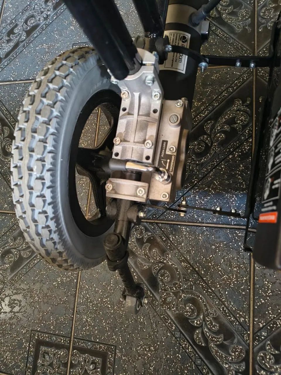 Cadeira motorizada nova  - Foto 4