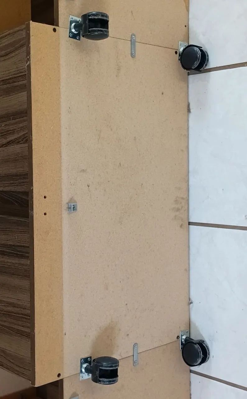 Rack com rodas e painel para tv - Foto 4