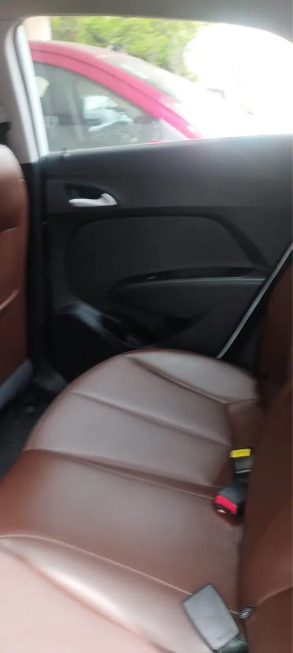 Hyundai HB20X Premium 1.6 Flex 16V Aut. 2019 - Foto 7