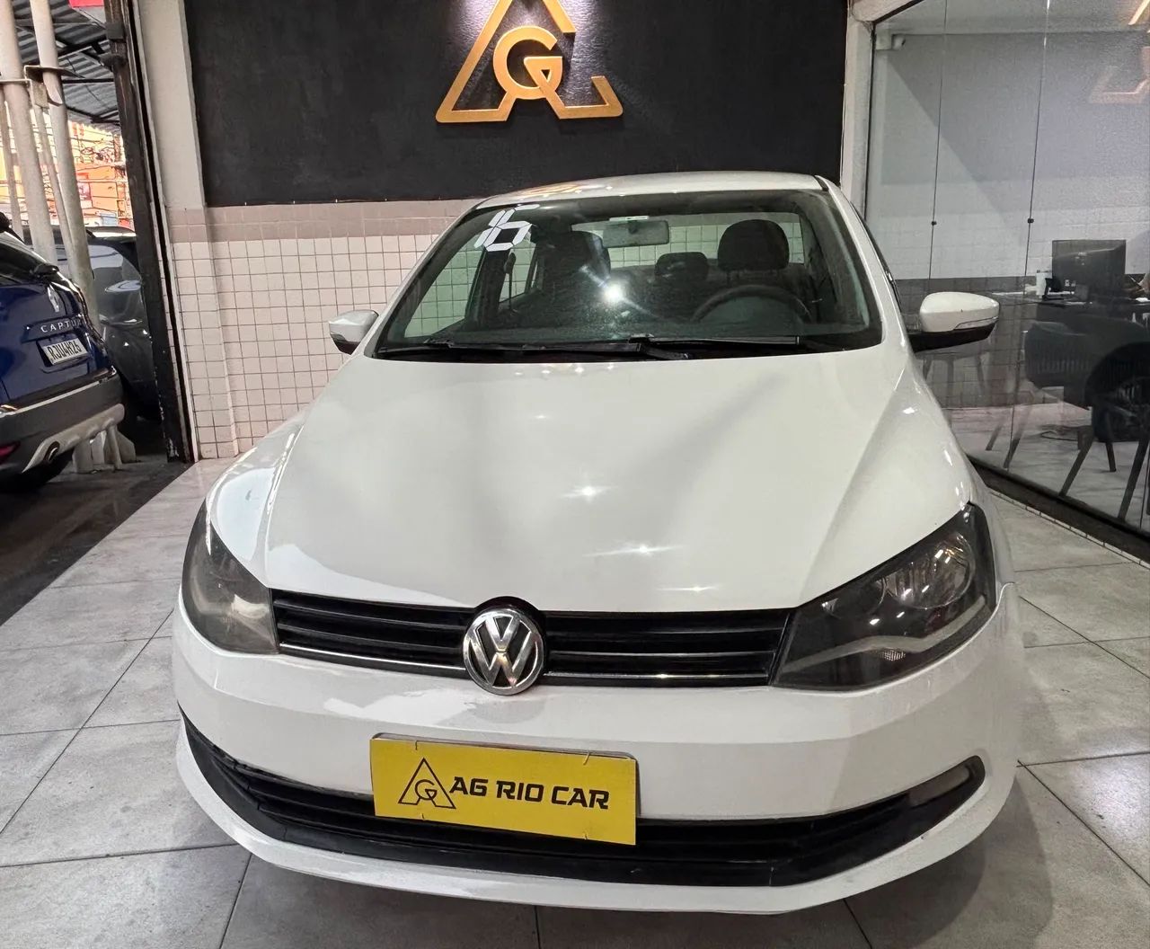 Volkswagen Voyage VOYAGE Comfortline 1.0 T.Flex 8V 4p 2016