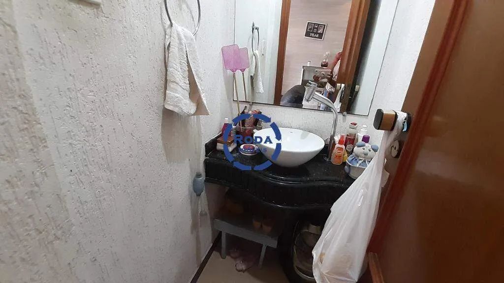 Sobrado no Marapé com 3 dormitórios, 2 suítes e 3 vagas - Foto 5