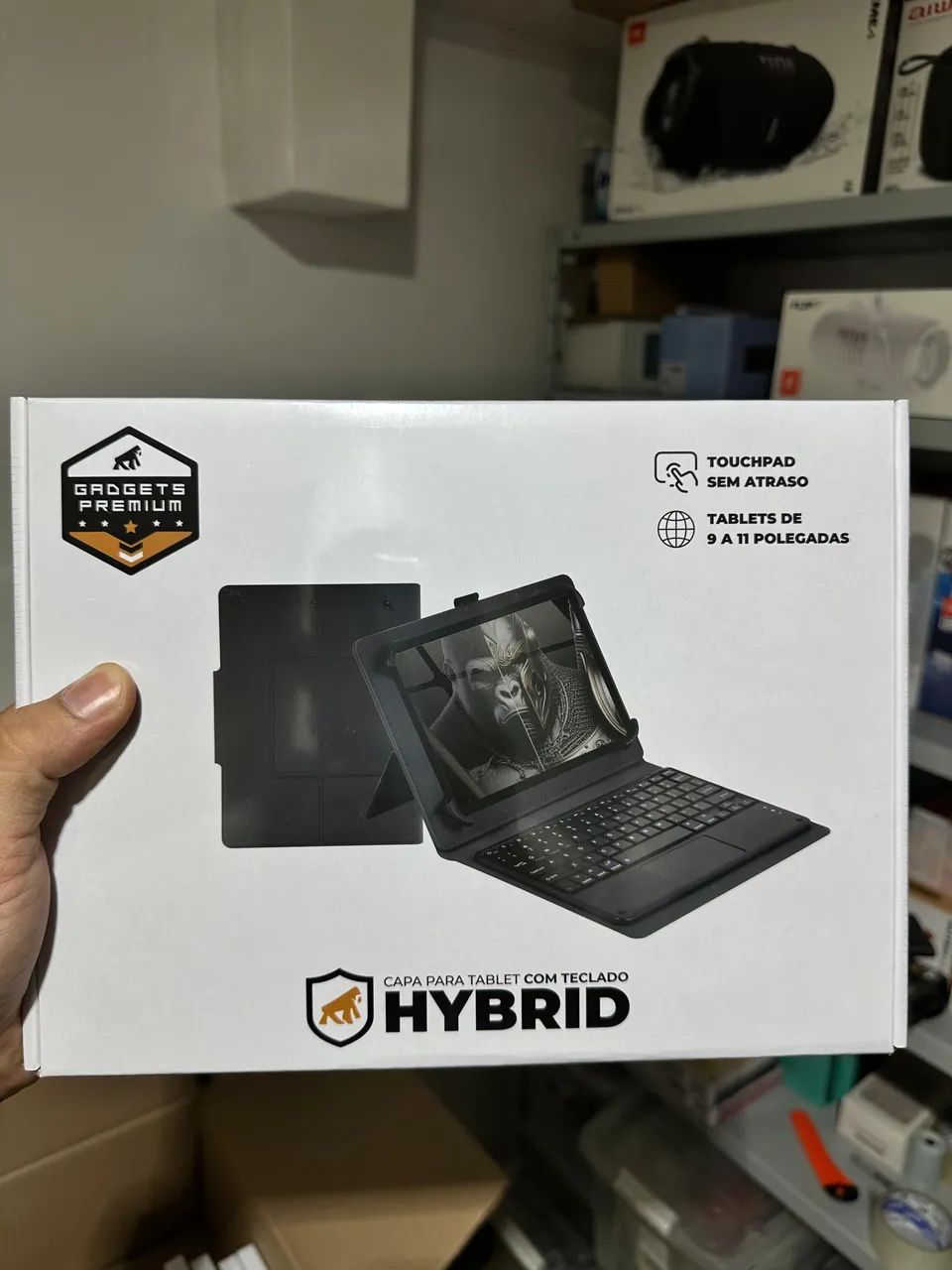 Capa com Teclado Universal Hybrid p/ Tablet de 9 a 11 Polegadas  - Foto 2