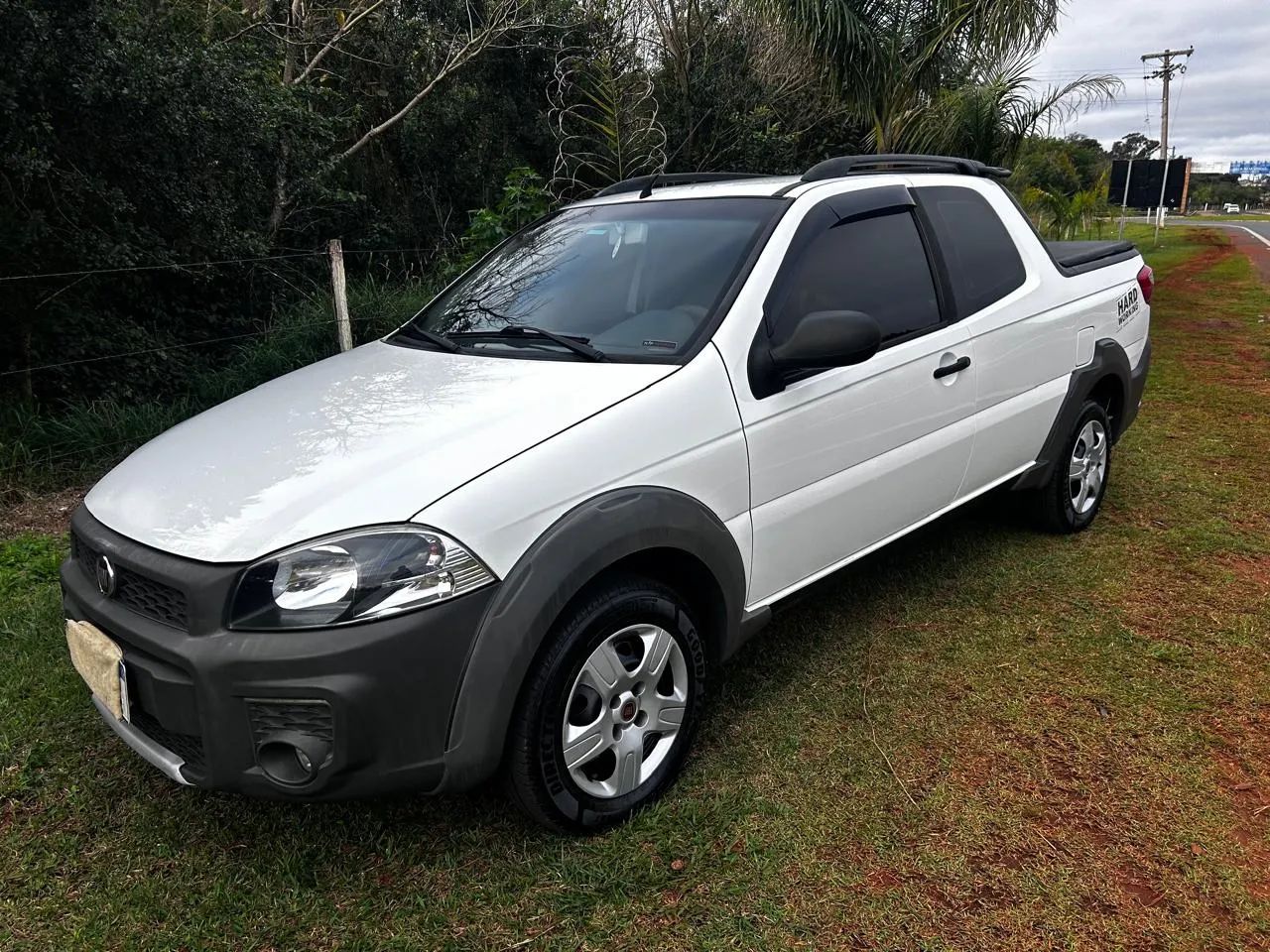 Fiat Strada Working Hard 1.4 Fire Flex 8V CD 2016 - Foto 3