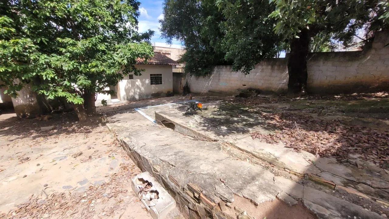 LOTE COM 1.080 M² NO BAIRRO JARDIM LEBLON - Foto 3