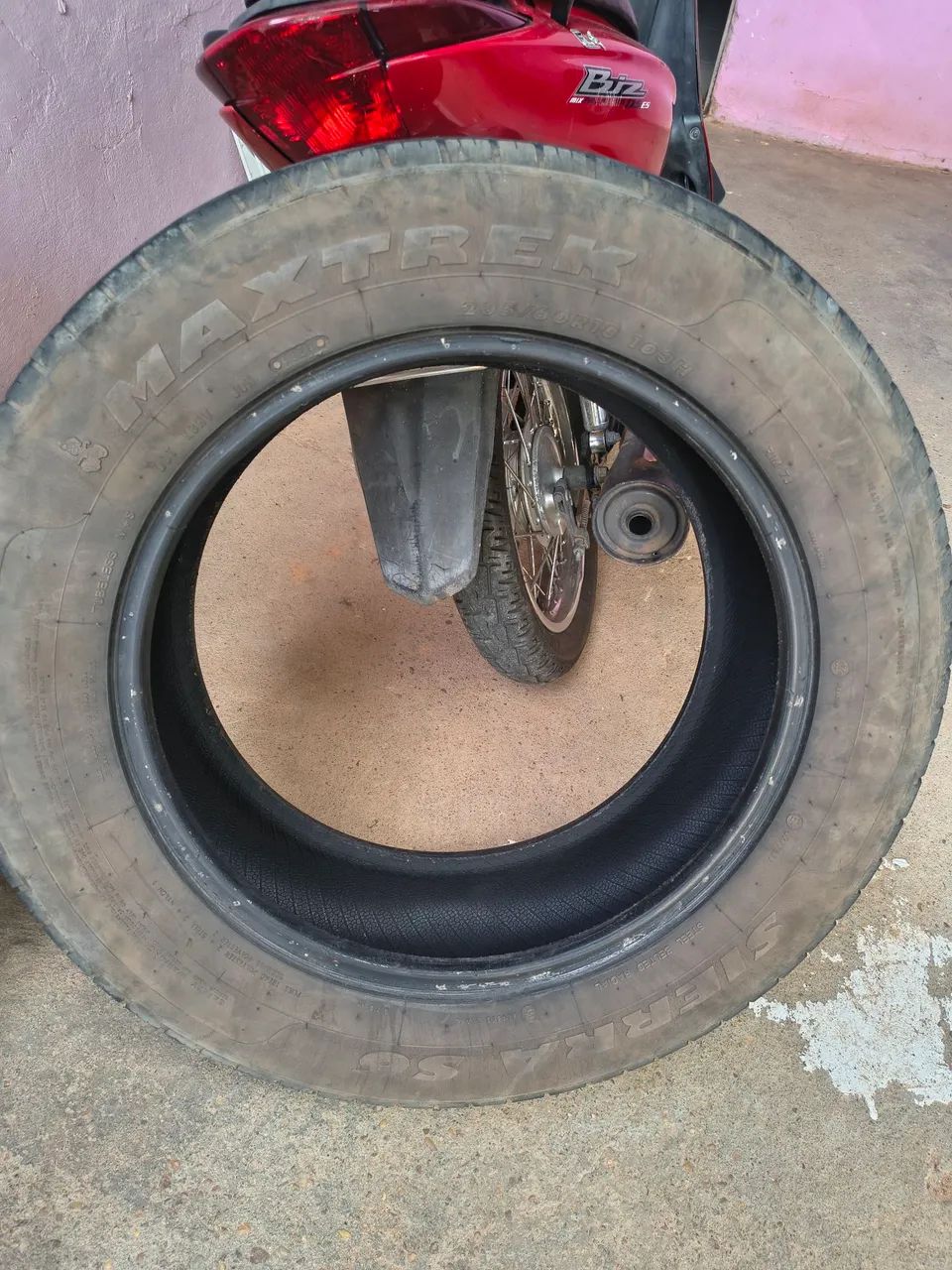 Pneu 235/60/18 - Foto 3