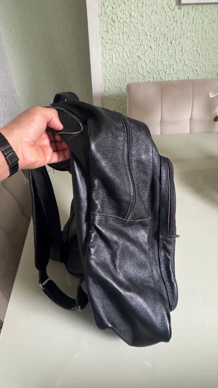 Mochila de couro legítimo reforçado 