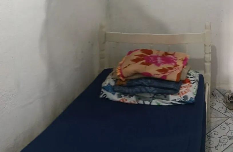 Cama solteirão 