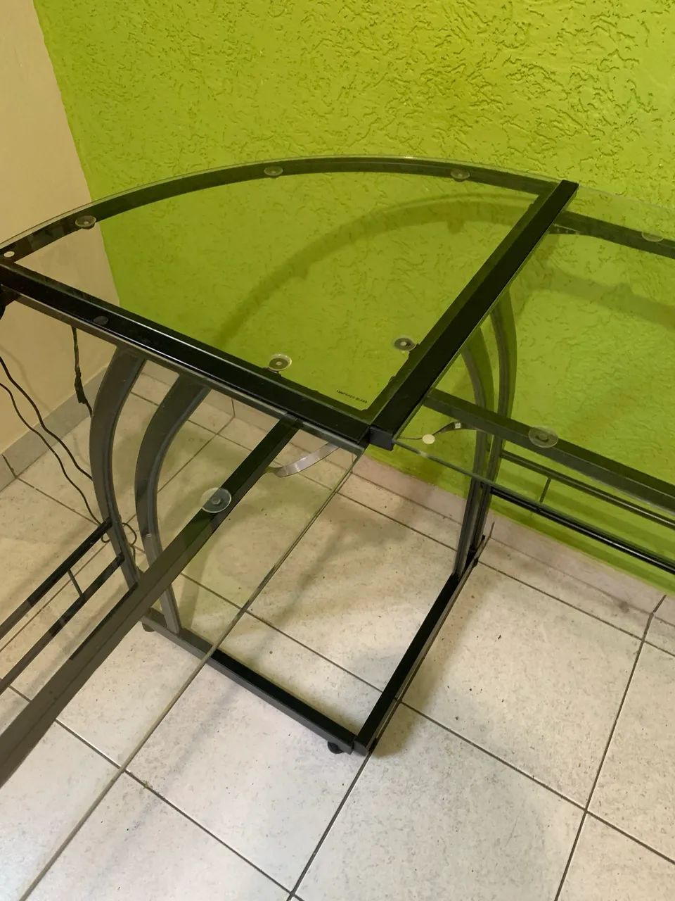 Mesa em L industrial com vidro temperado - Foto 5