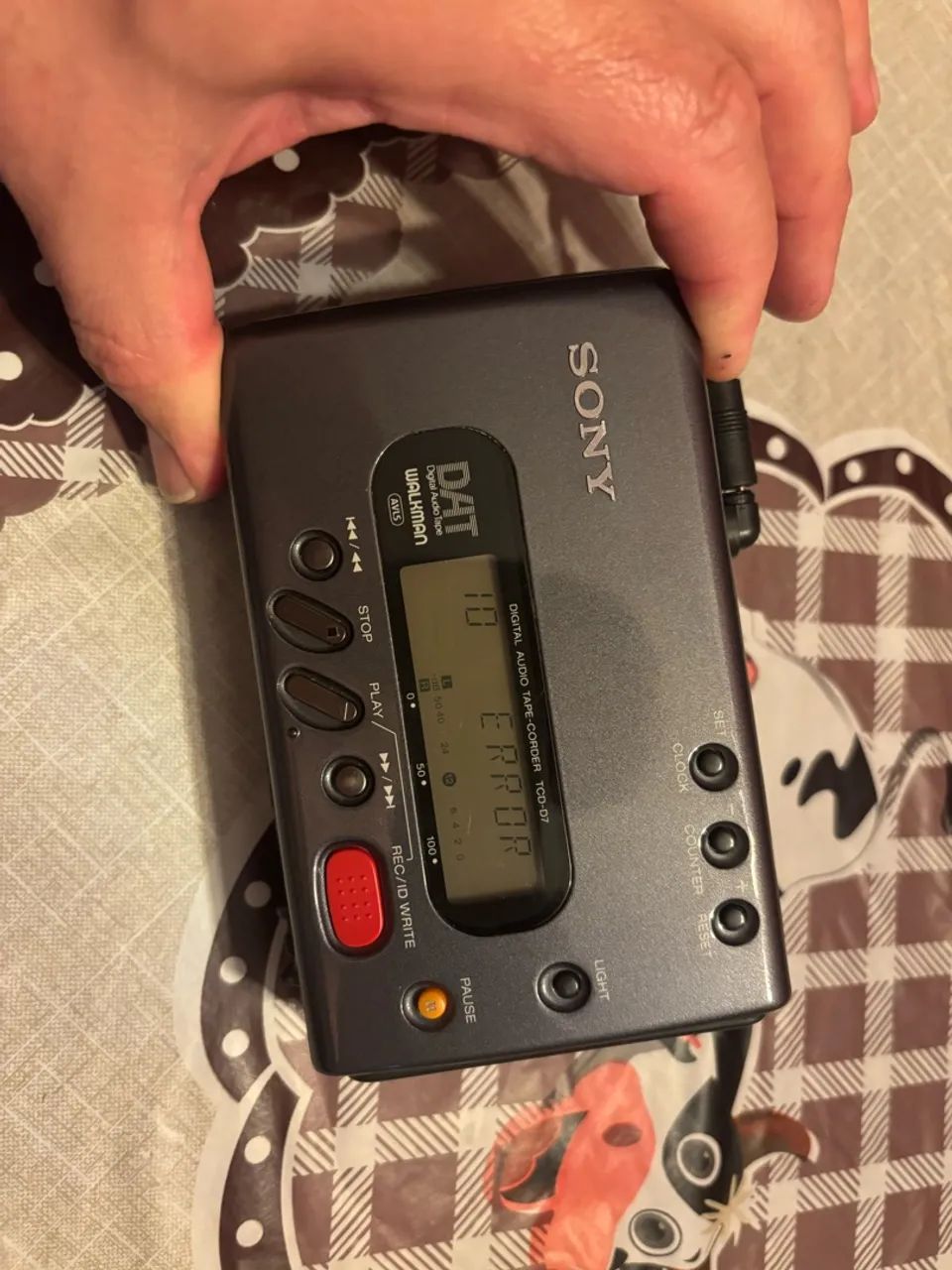 Dat Sony Walkman TCD-D7 com defeito!! - Foto 2