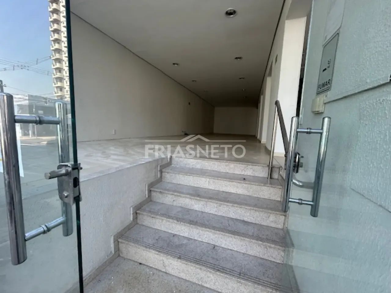 Imóvel comercial disponível para locação em Piracicaba - SP - Foto 2