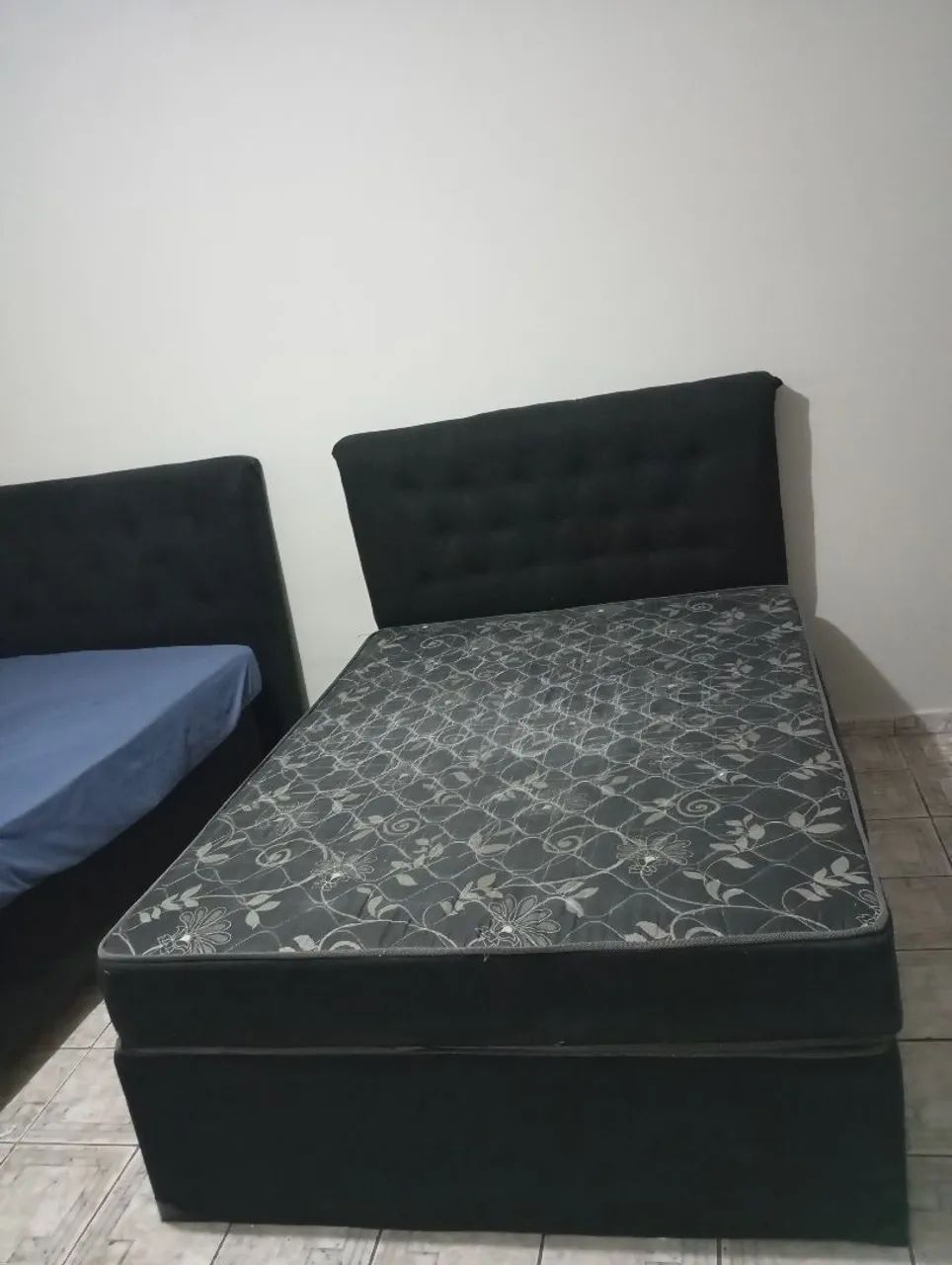 Cama base e cabeceira para vender rápido 
