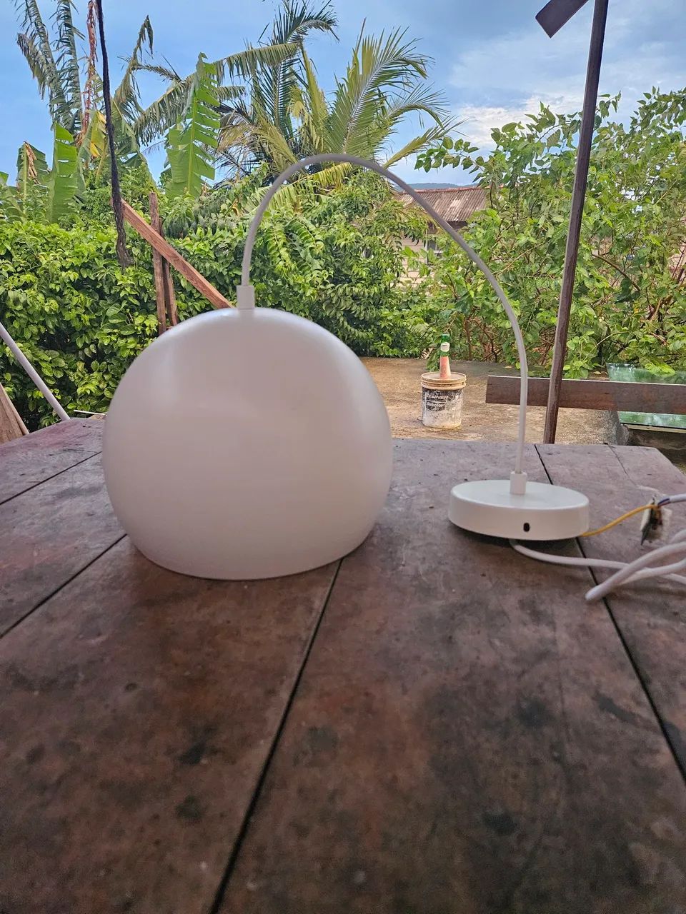 Luminária de metal off white