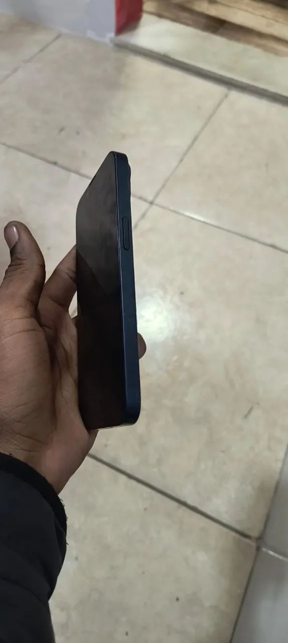 iPhone 14 - Foto 4
