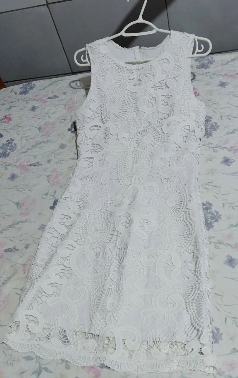 Vestido de renda