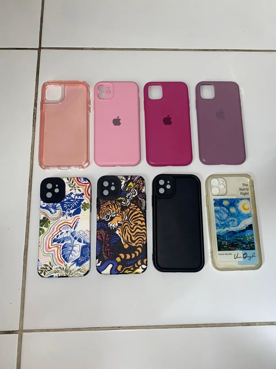 vendo 8 capinhas do iPhone 11