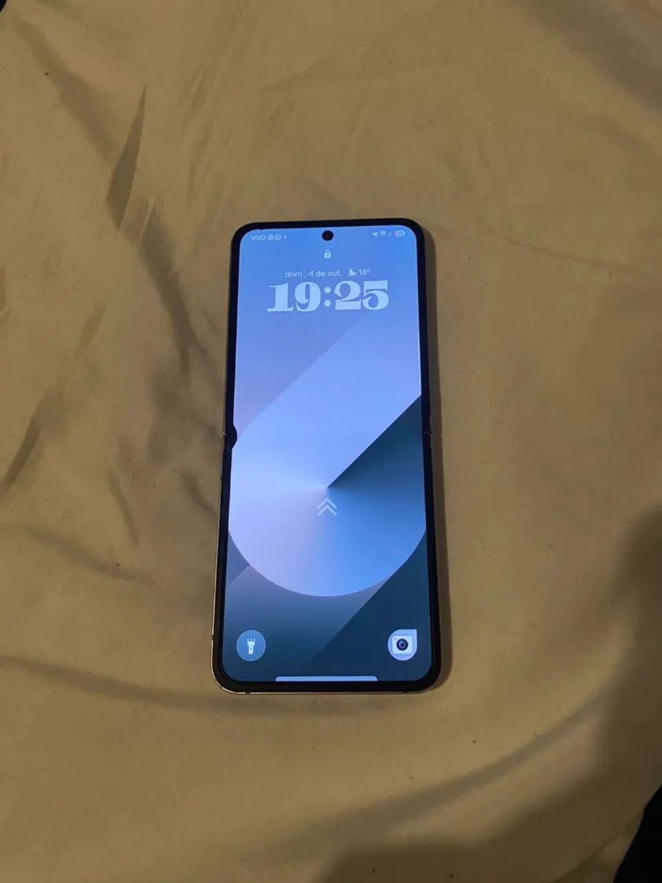 Samsung Z Flip 6 - Foto 2