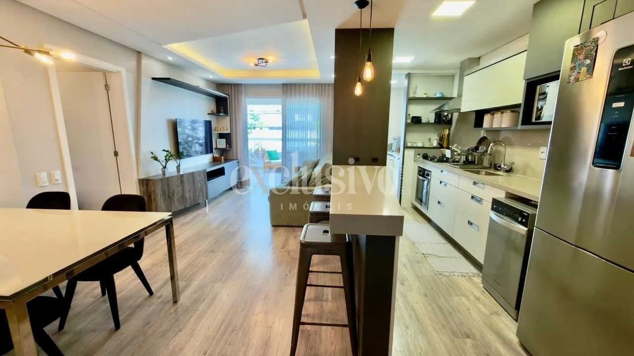 Apartamento Garden com 3 dormitórios em Condomínio Clube no Estreito