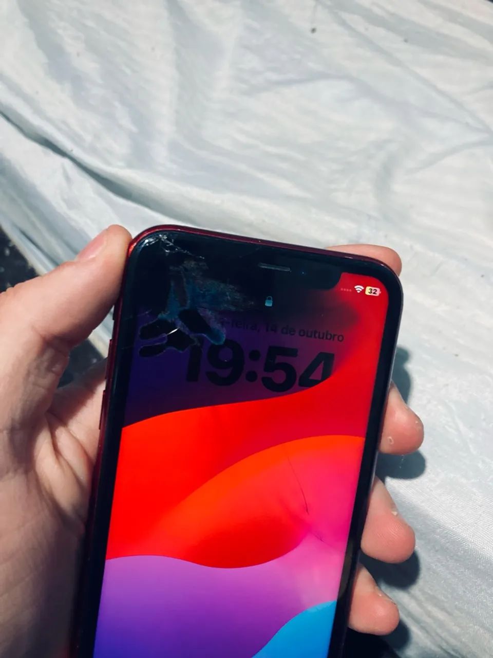 IPHONE XR VERMELHO 64gb - Foto 2