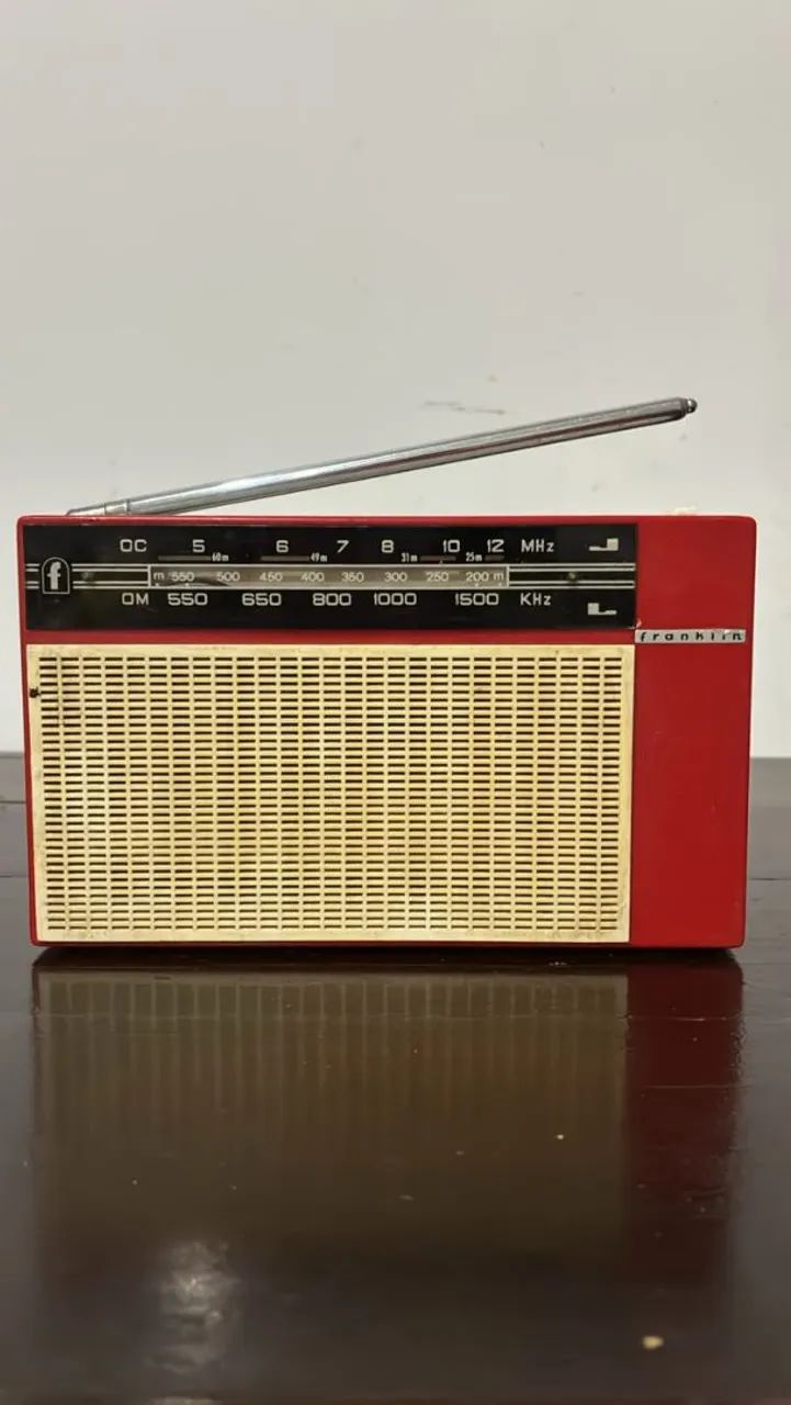 Rádio antigo 