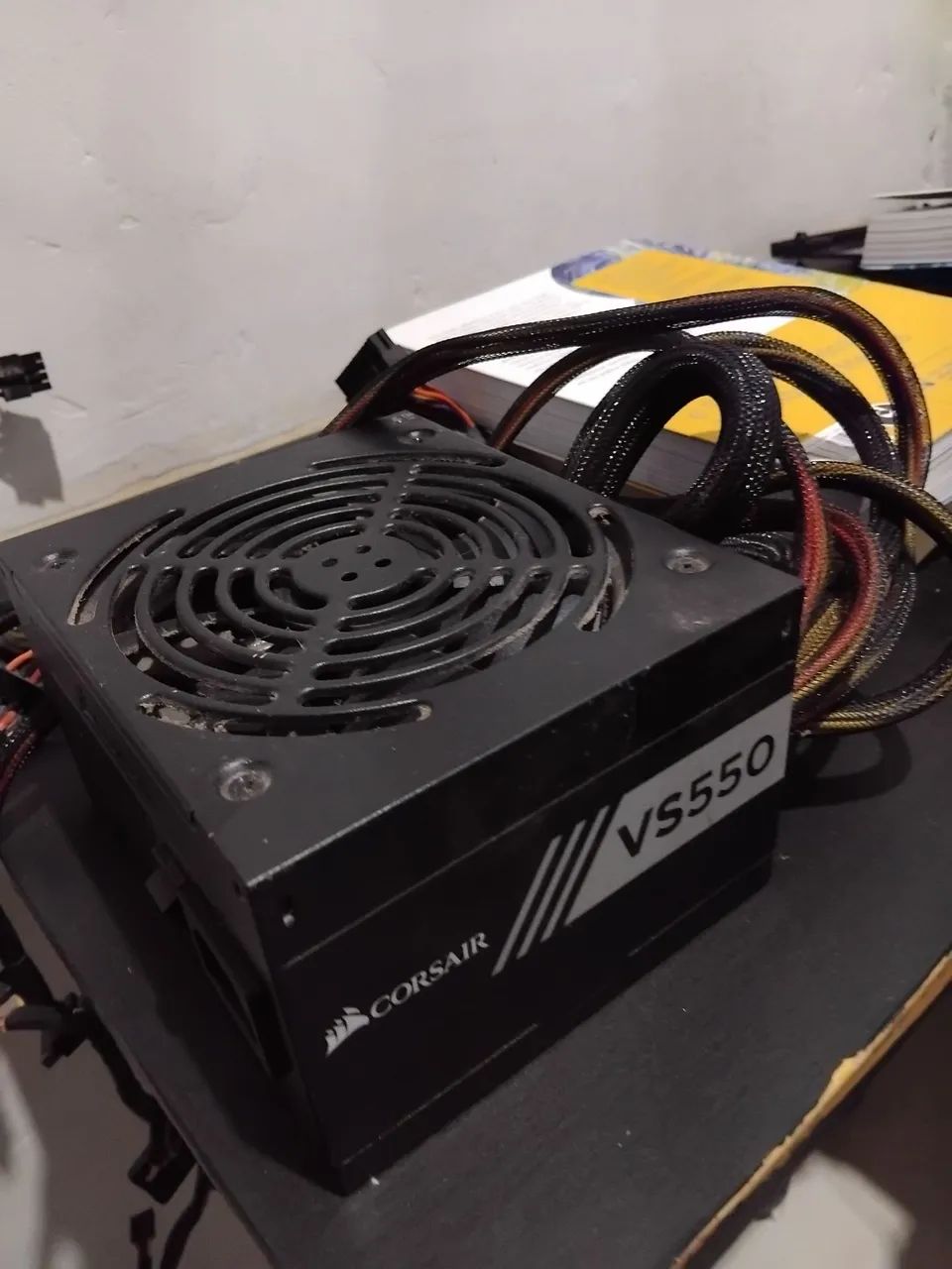 Fonte Corsair VS550