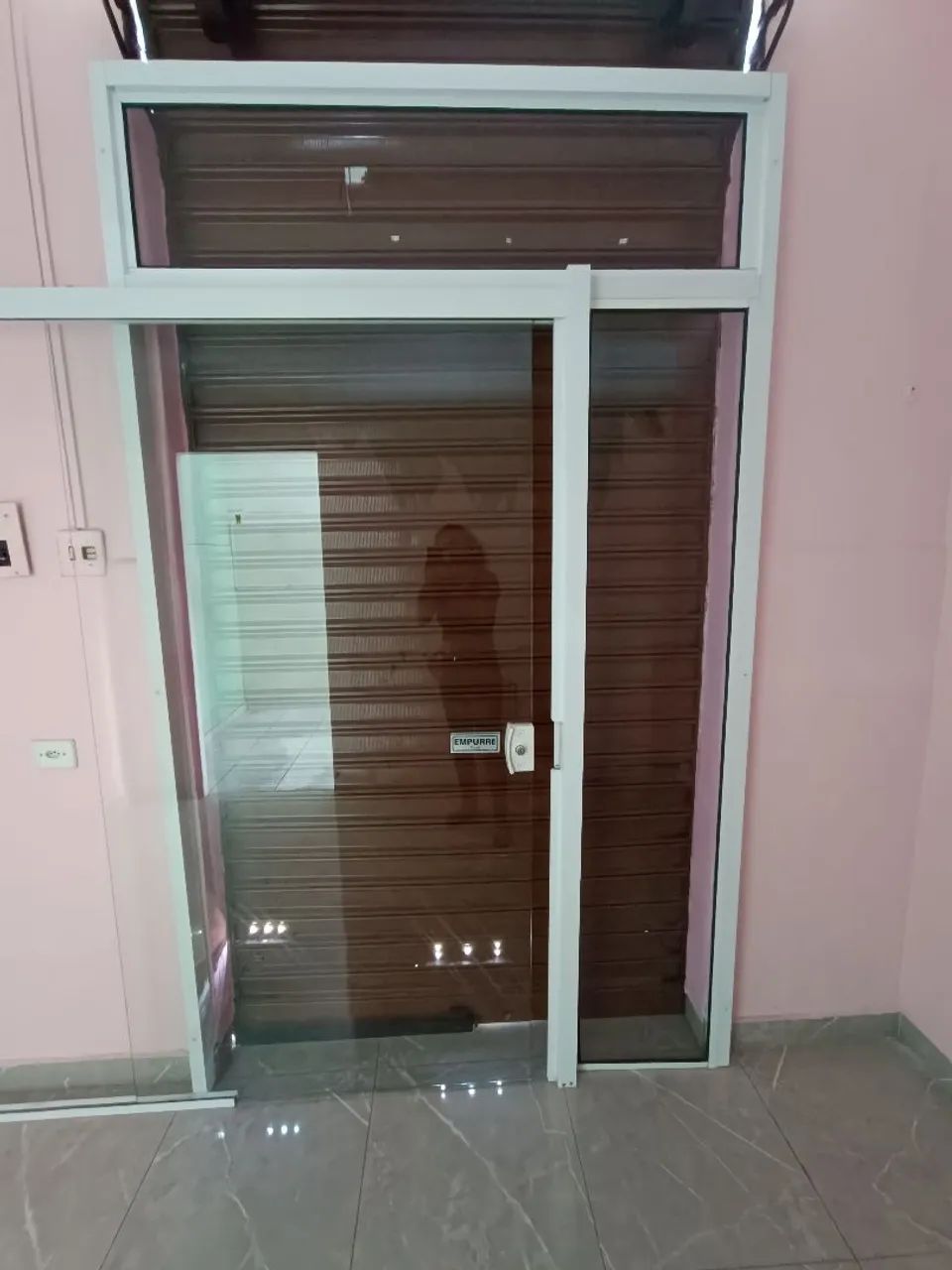 Porta de vidro Comercial de Correr - Foto 4