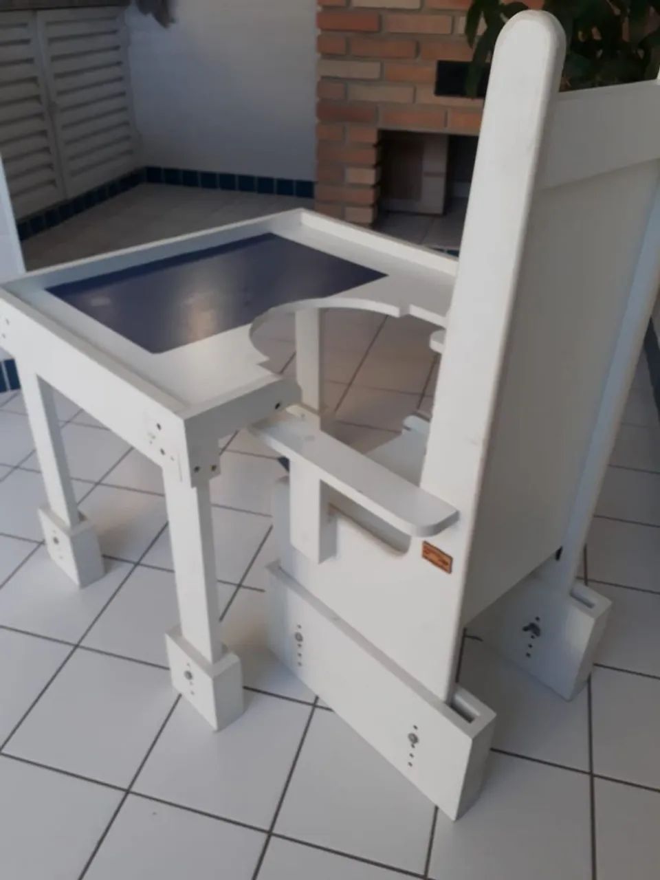 Mesa e Cadeira de posicionamento postural infantil de madeira - Foto 3