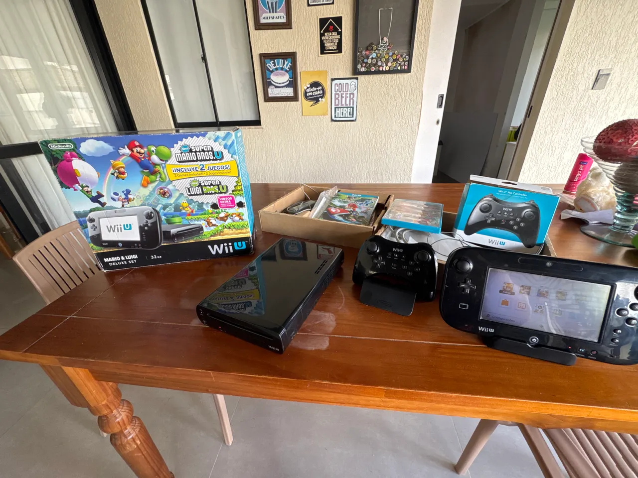 Nintendo Wii u deluxe + HD com jogos - Consoles de Vídeo Game