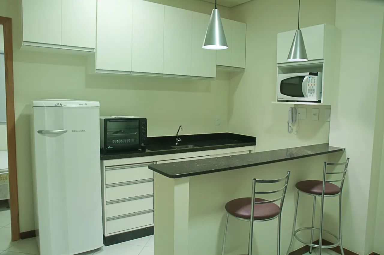Kit mobiliada para aluguel possui 25 metros quadrados com 1 quarto em Setor Sudoeste - Bra