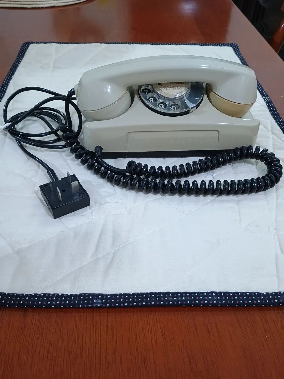 Telefone antigo vintage.