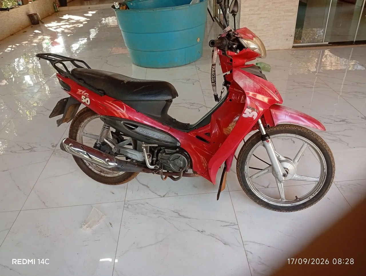 Moto 50zig 