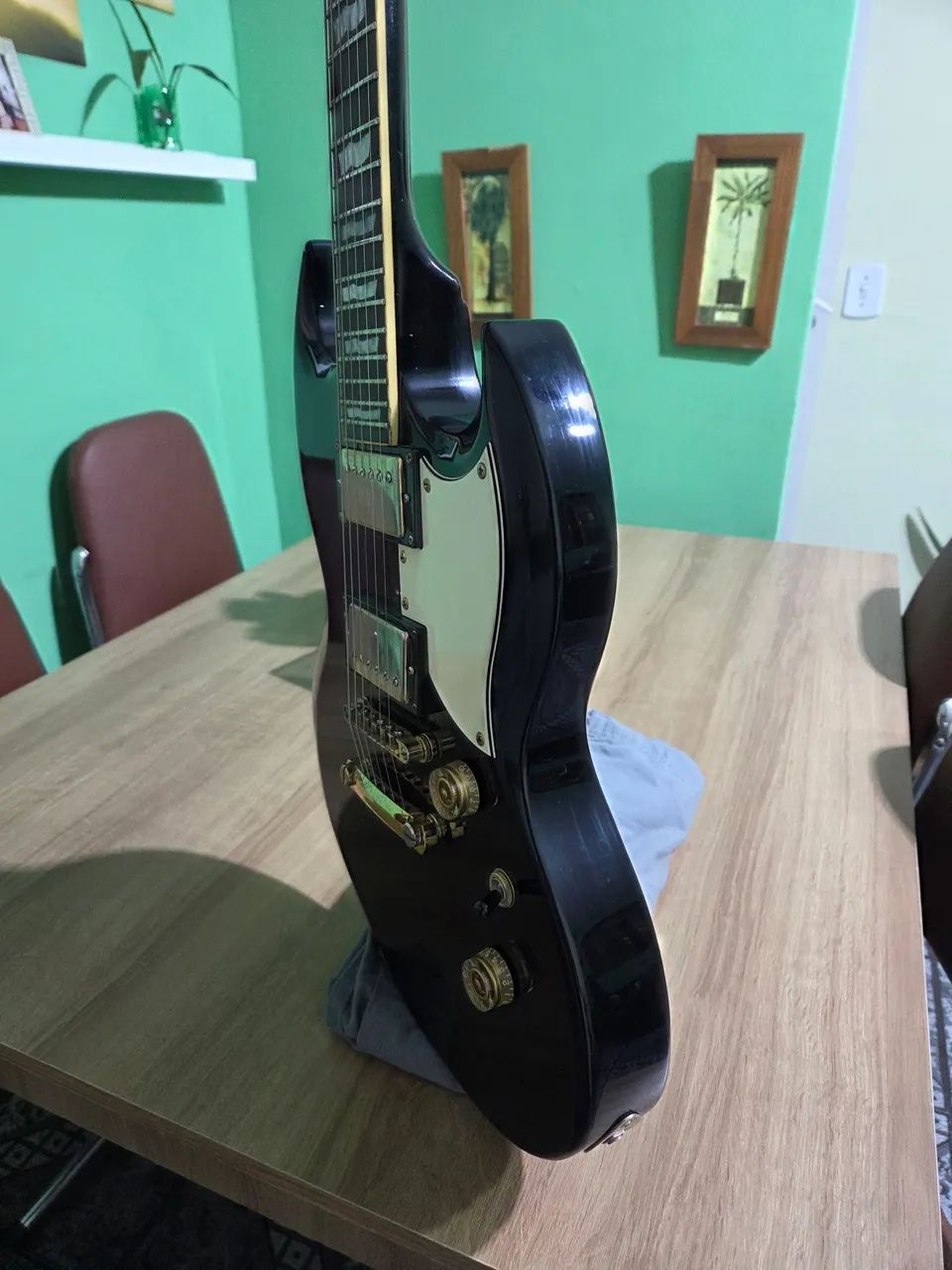 Guitarra LTD Viper 256 Distressed - Foto 2