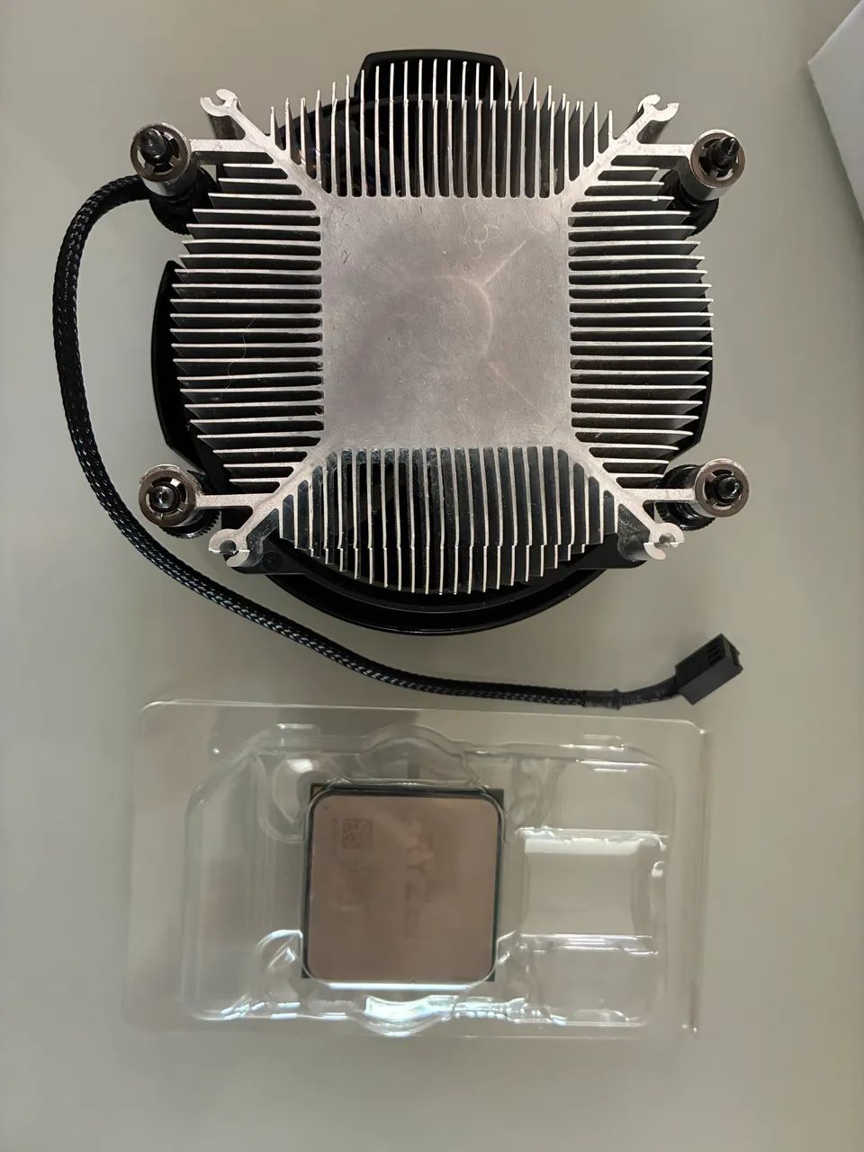Processador Ryzen 5 2400G - Foto 4