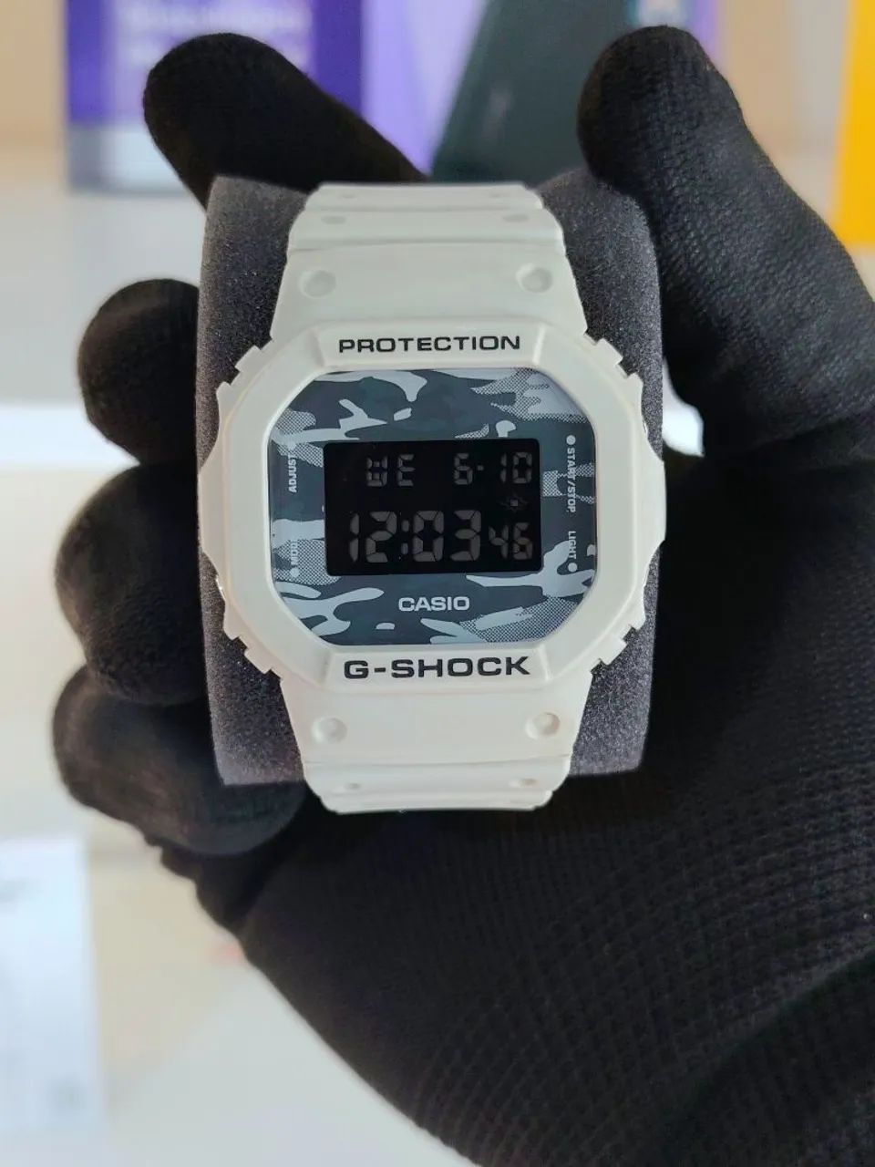 Relógio G-shock Dw-5600ca-8dr - Foto 2
