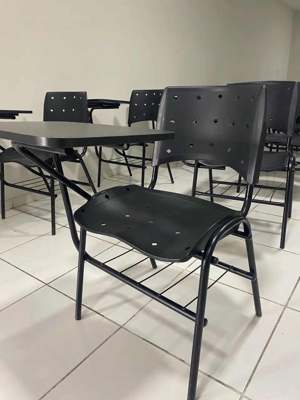 Cadeiras Escolares - Foto 5