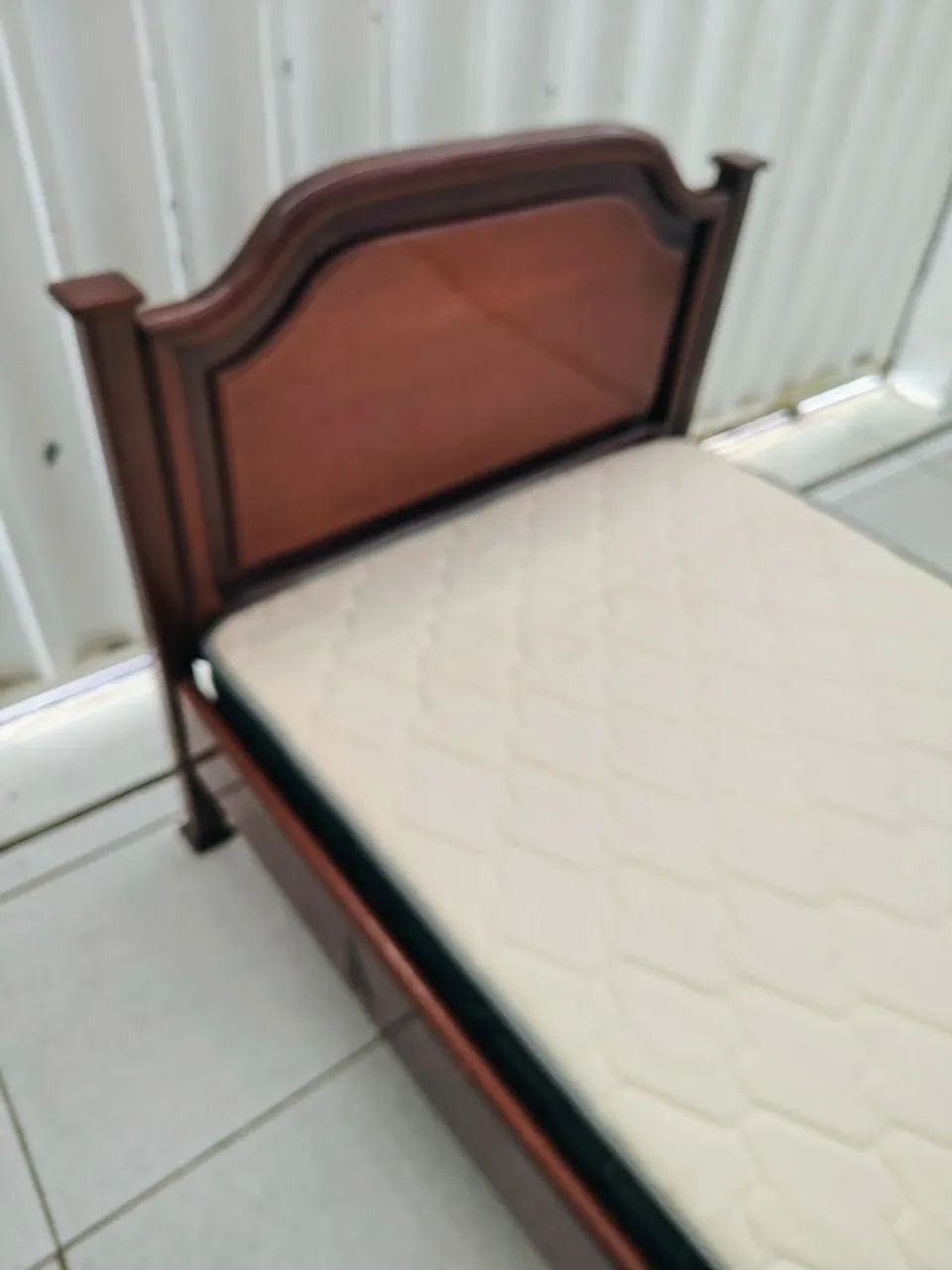 Vendo cama de solteiro  - Foto 5