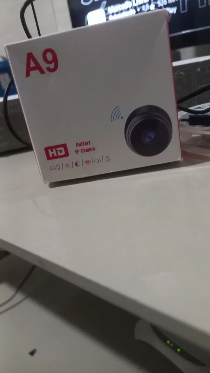 Vendo mini câmera nova 