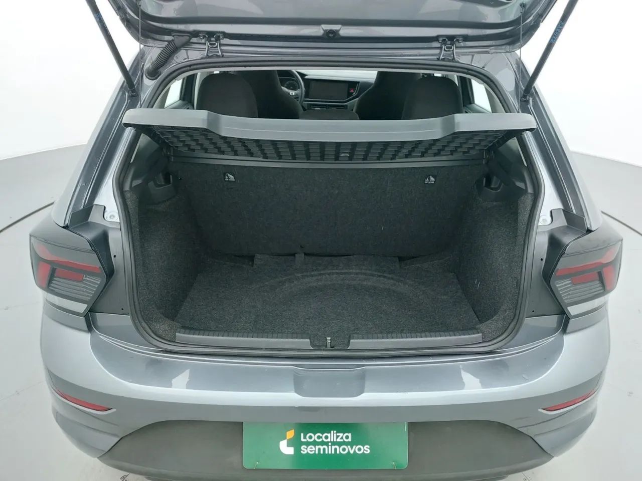 Volkswagen Polo Track 1.0 Flex 12V 5p, foto 9 de 18