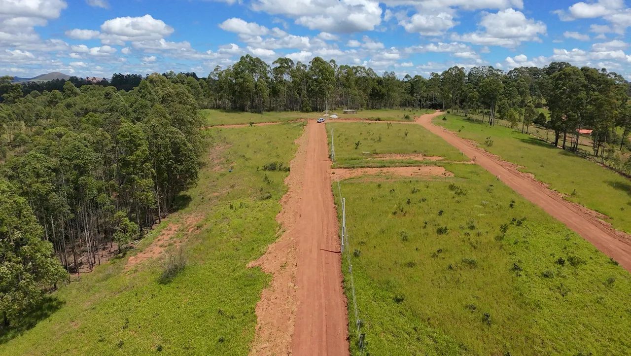 Vendo chácara de 1.000 m2 em Desterro de Entre Rios MG - Foto 3