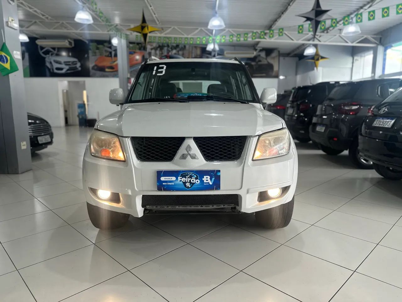 Mitsubishi Pajero 2013