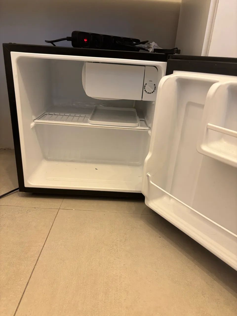 Frigobar Philco Preto - Foto 2