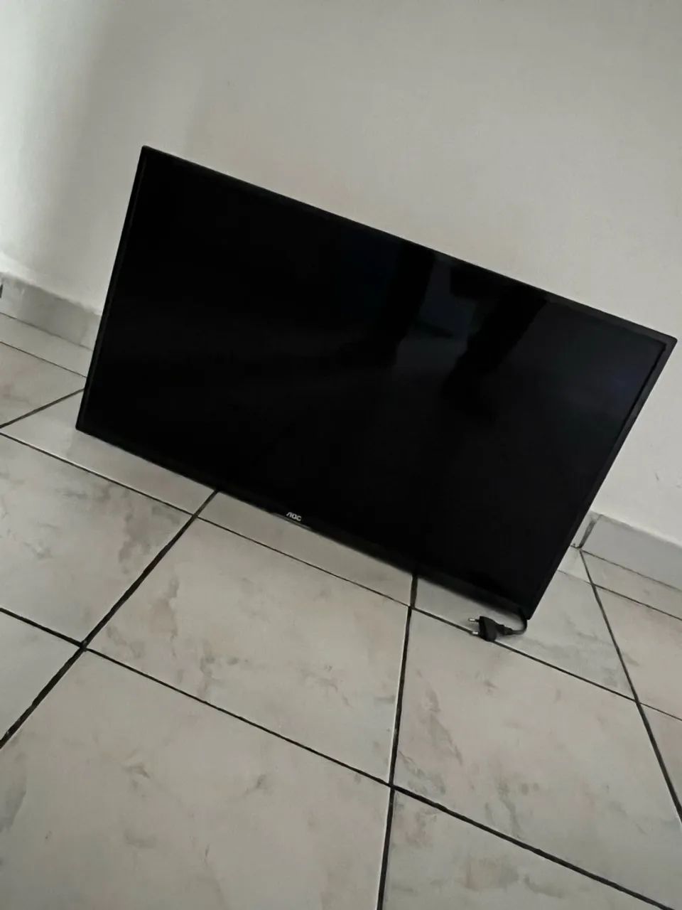 Vendo tv AOC Smart de 32 polegada