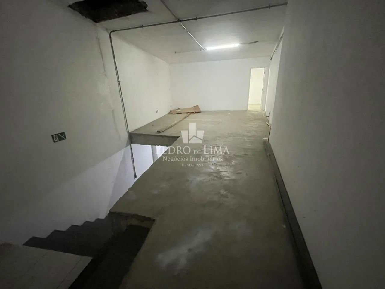 Loja 360m² no centro da Penha, 160m do Shopping, Ótimo Ponto Comercial - Foto 4