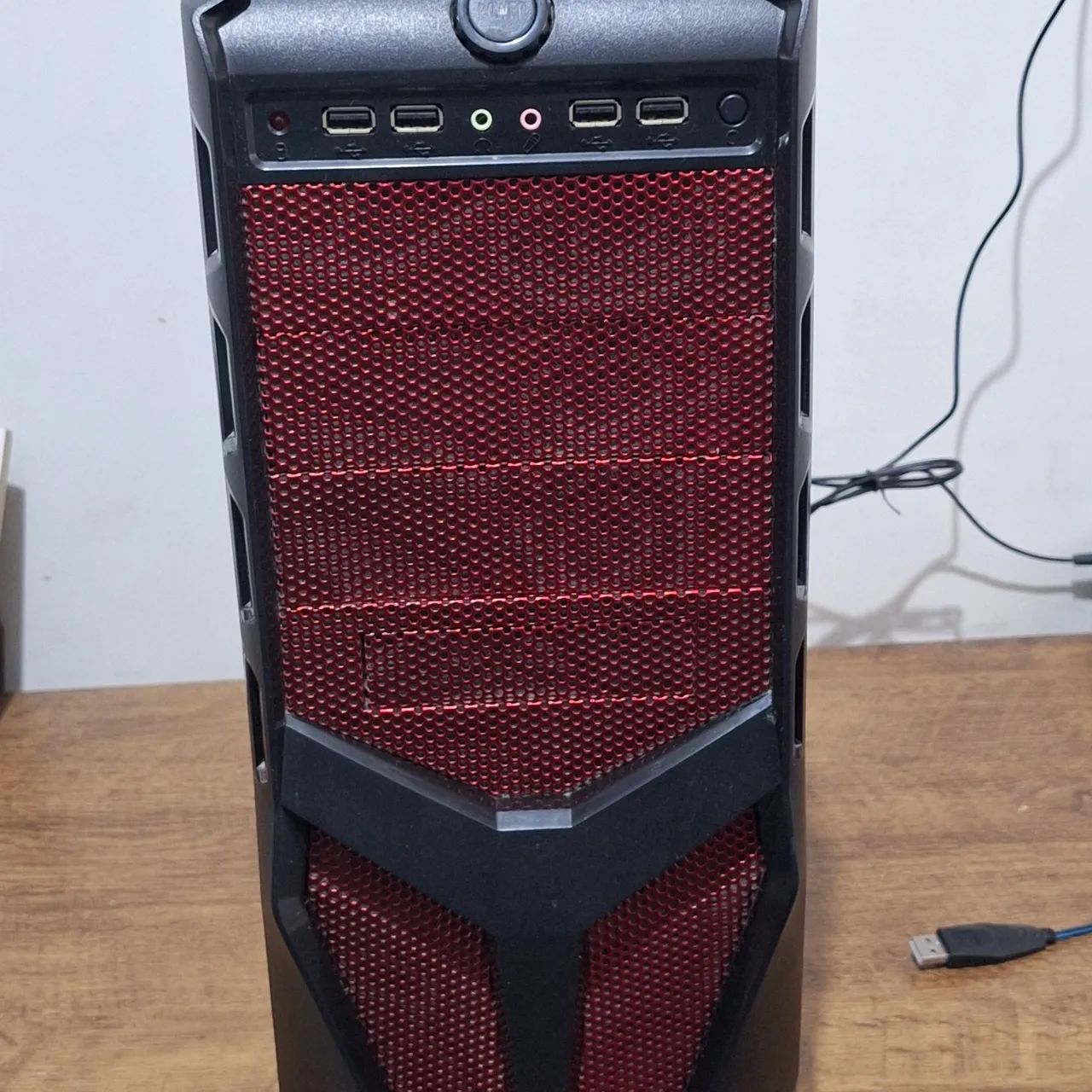 PC para uso básico (internet, escritório, jogos leves)
